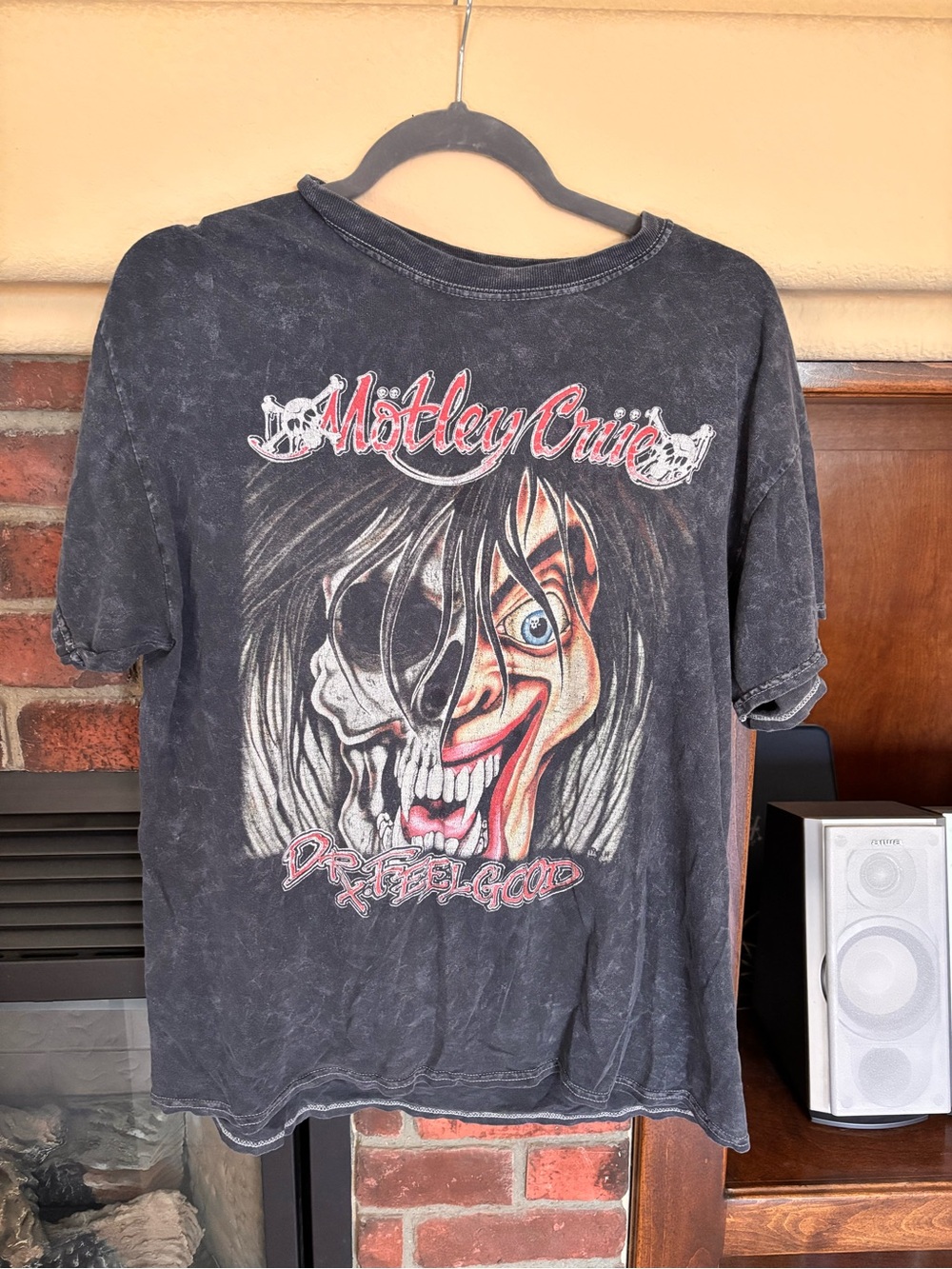 Motley Crue Graphic Band Tee - Black